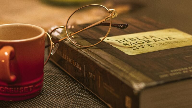 Como começar a ler a Bíblia do zero: Um roteiro prático focado no Evangelho de Cristo